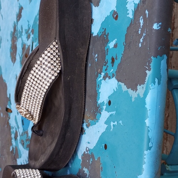 Wedge Bling Flops - Picture 2 of 5